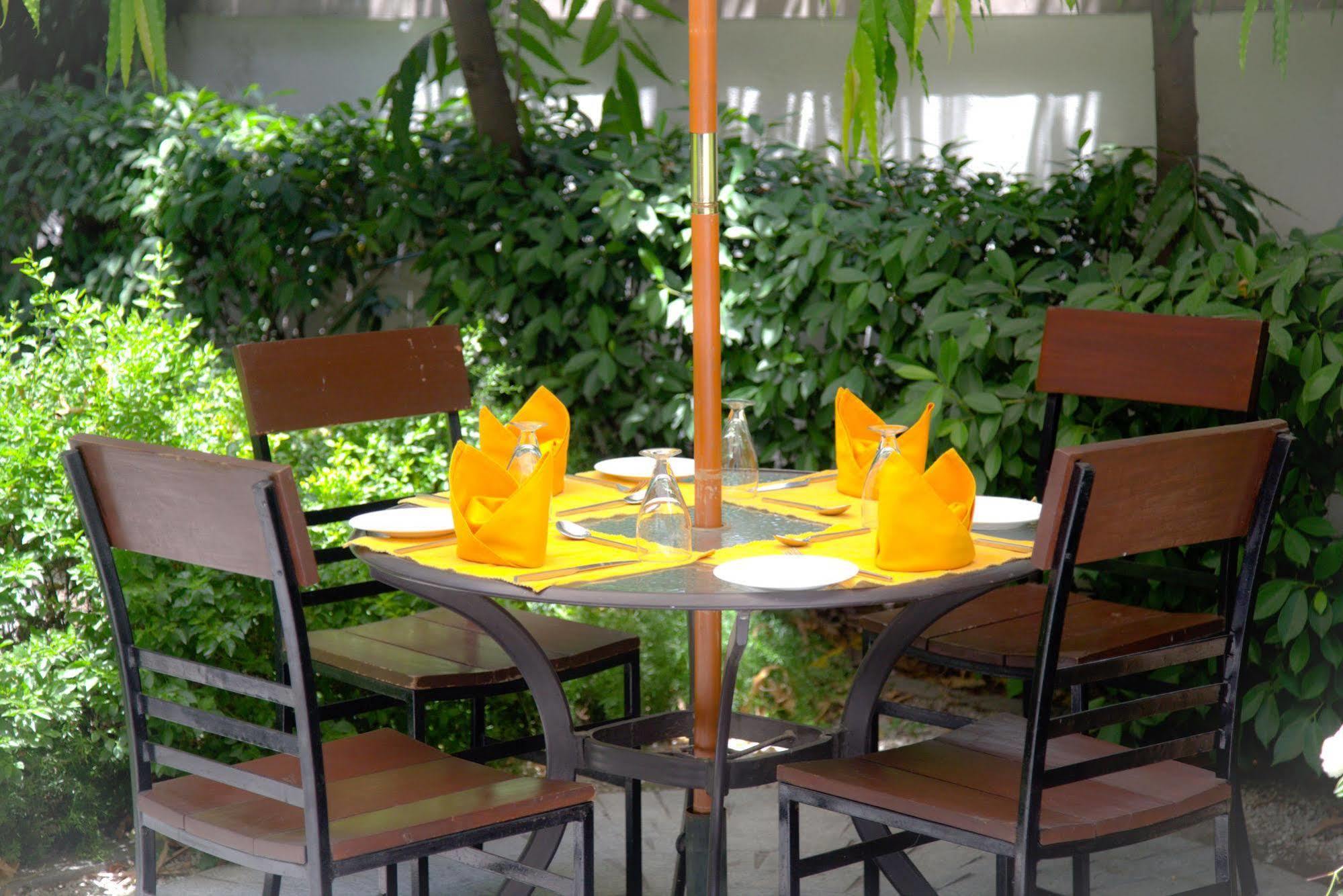 House By Howard Nueva Delhi Exterior foto